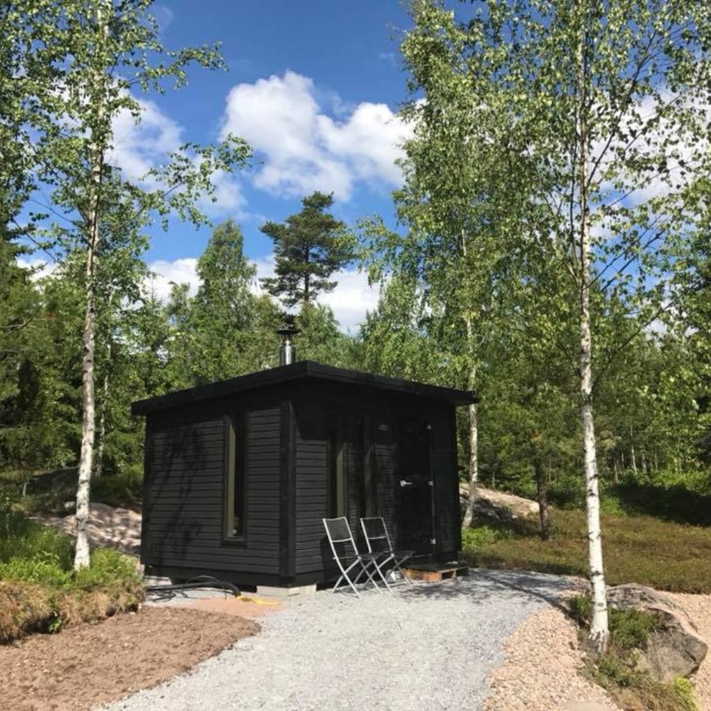 Omsauna Medium Plus Bastustuga