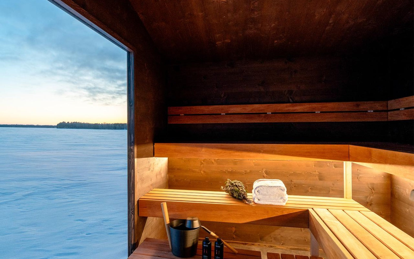 Lapelland Medium utan förrum basturum med panoramafönster