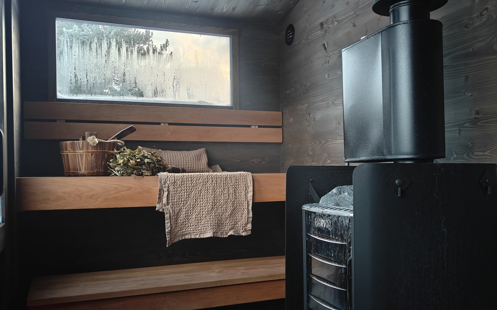 Lapelland Small utan förrum vedeldad kamin och lavar