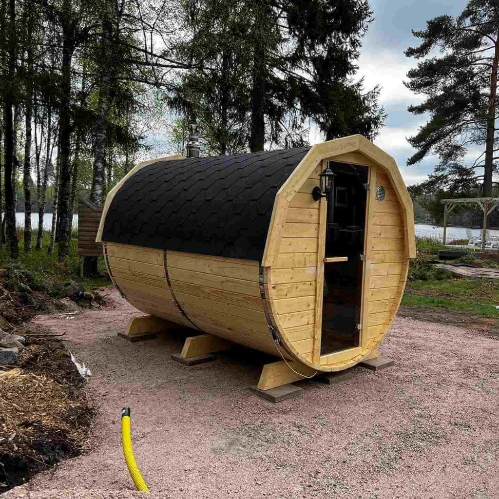 Skogsro färdigmonterad bastutunna